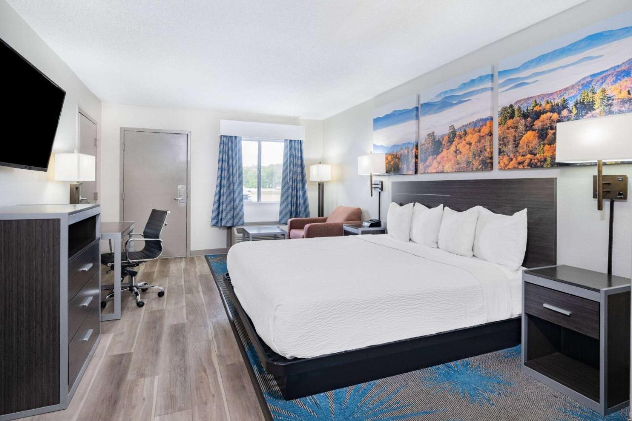 Days Inn By Wyndham Hamilton Buitenkant foto